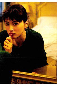 綾瀬はるか写真集「MOMENTO」